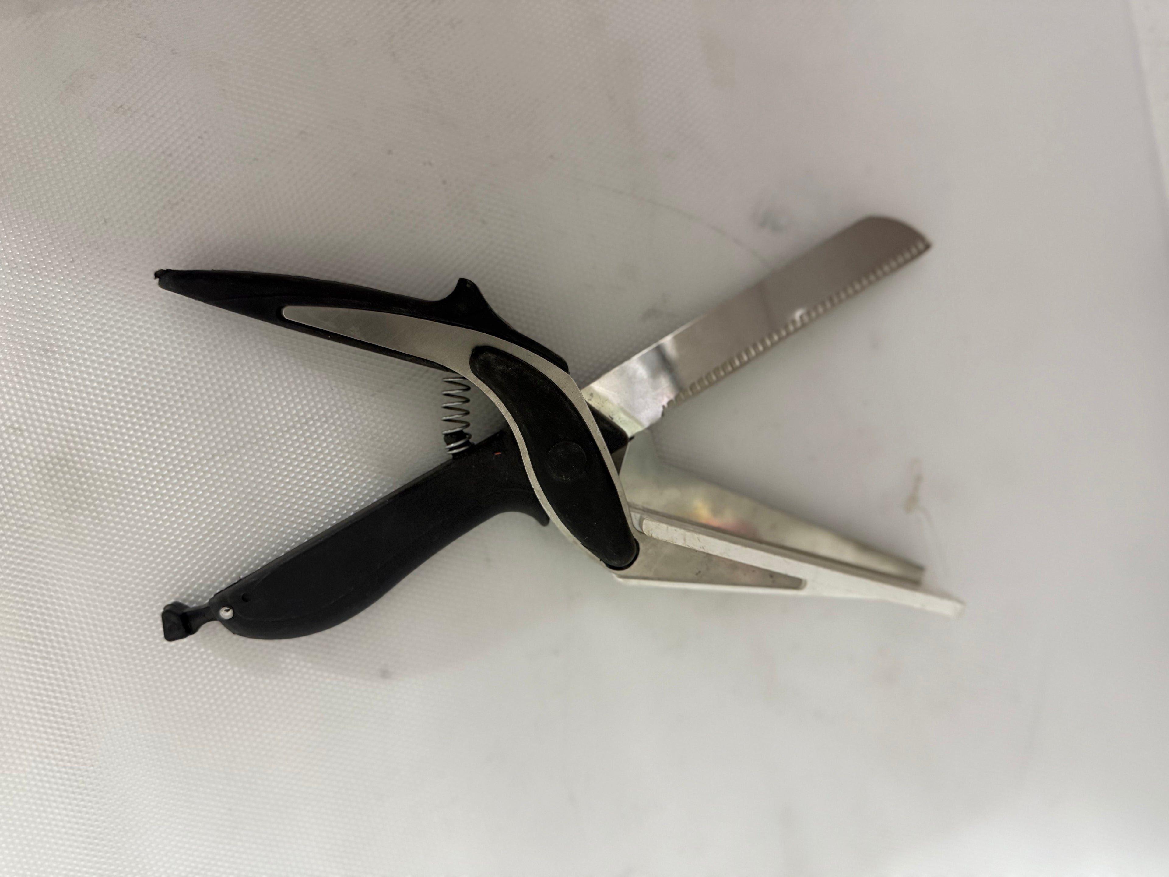 Vegetable cutter knife