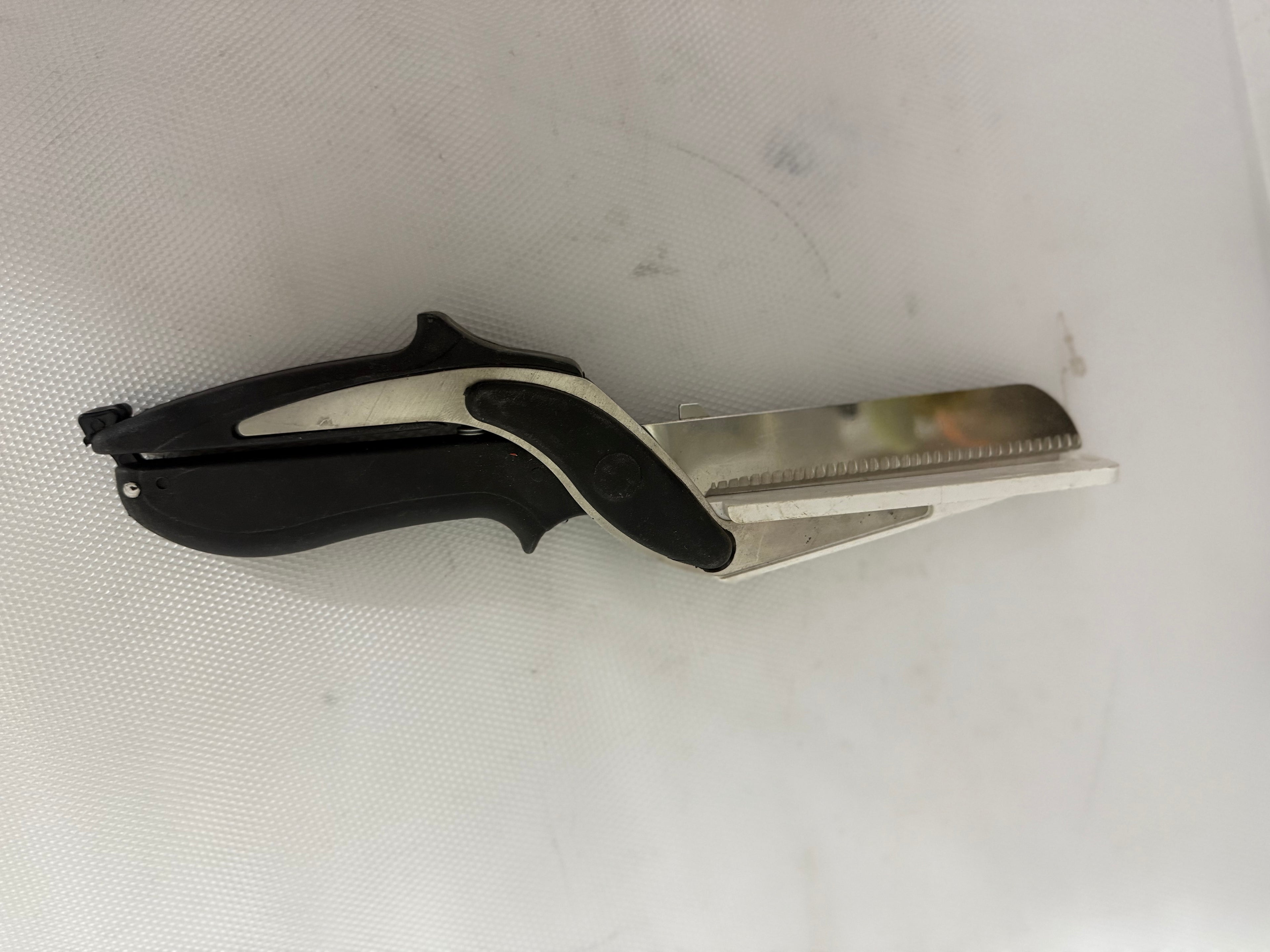 Vegetable cutter knife