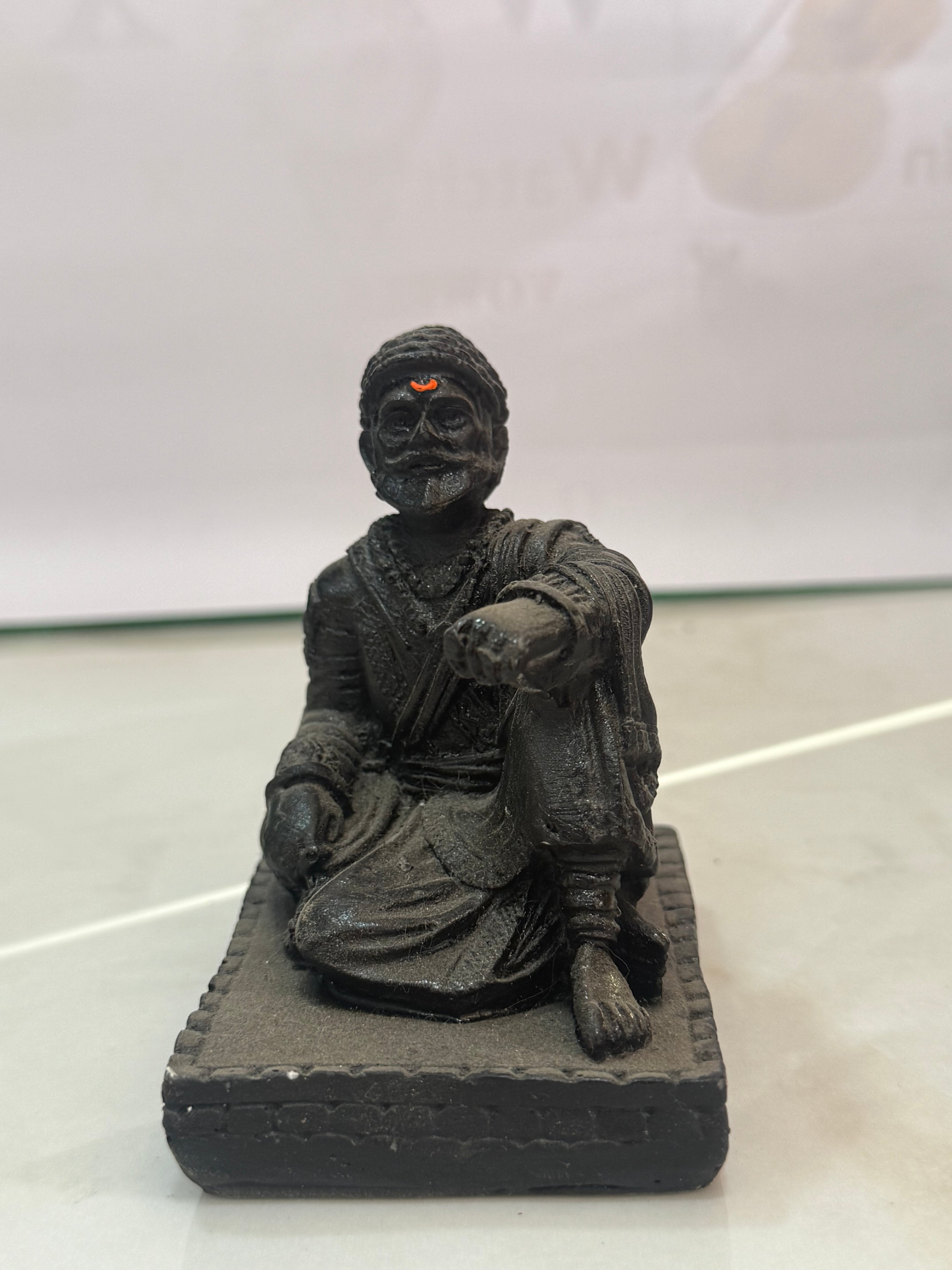 Chatrapathi Shivaji Black Ceramic Gift